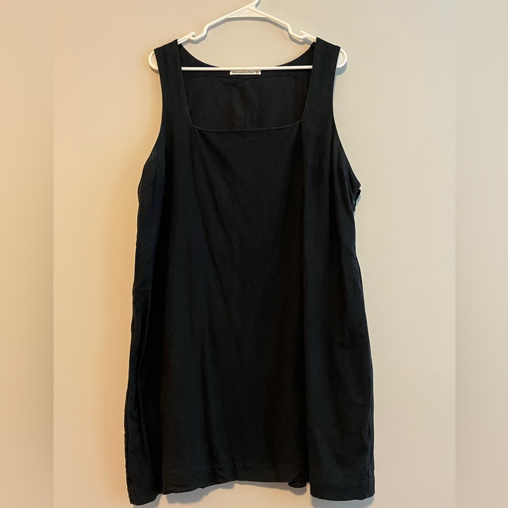 Abercrombie & Fitch Black XXL Linen-Blend Wide Strap Mini Dress